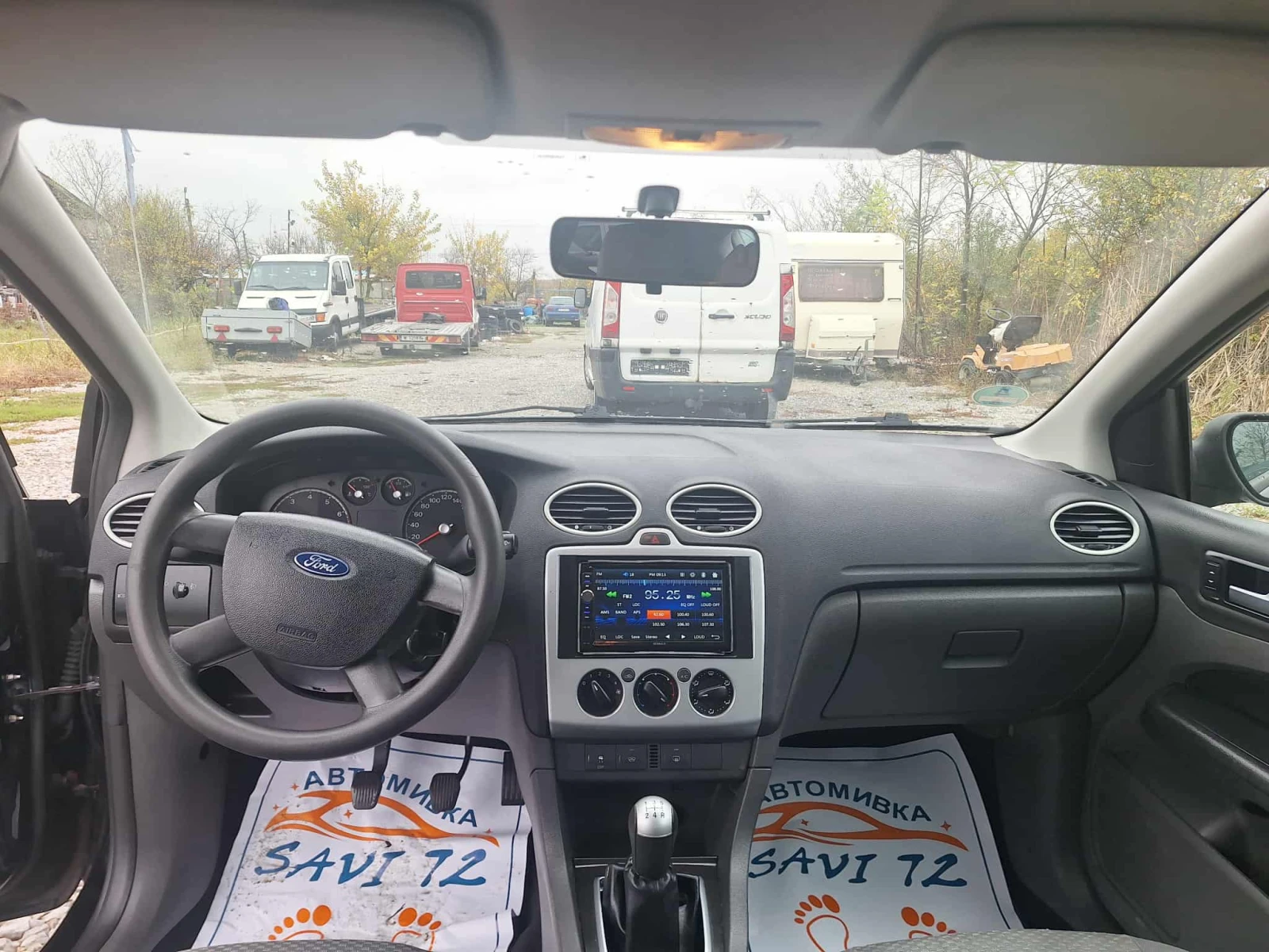 Ford Focus 1.6i klima - изображение 10