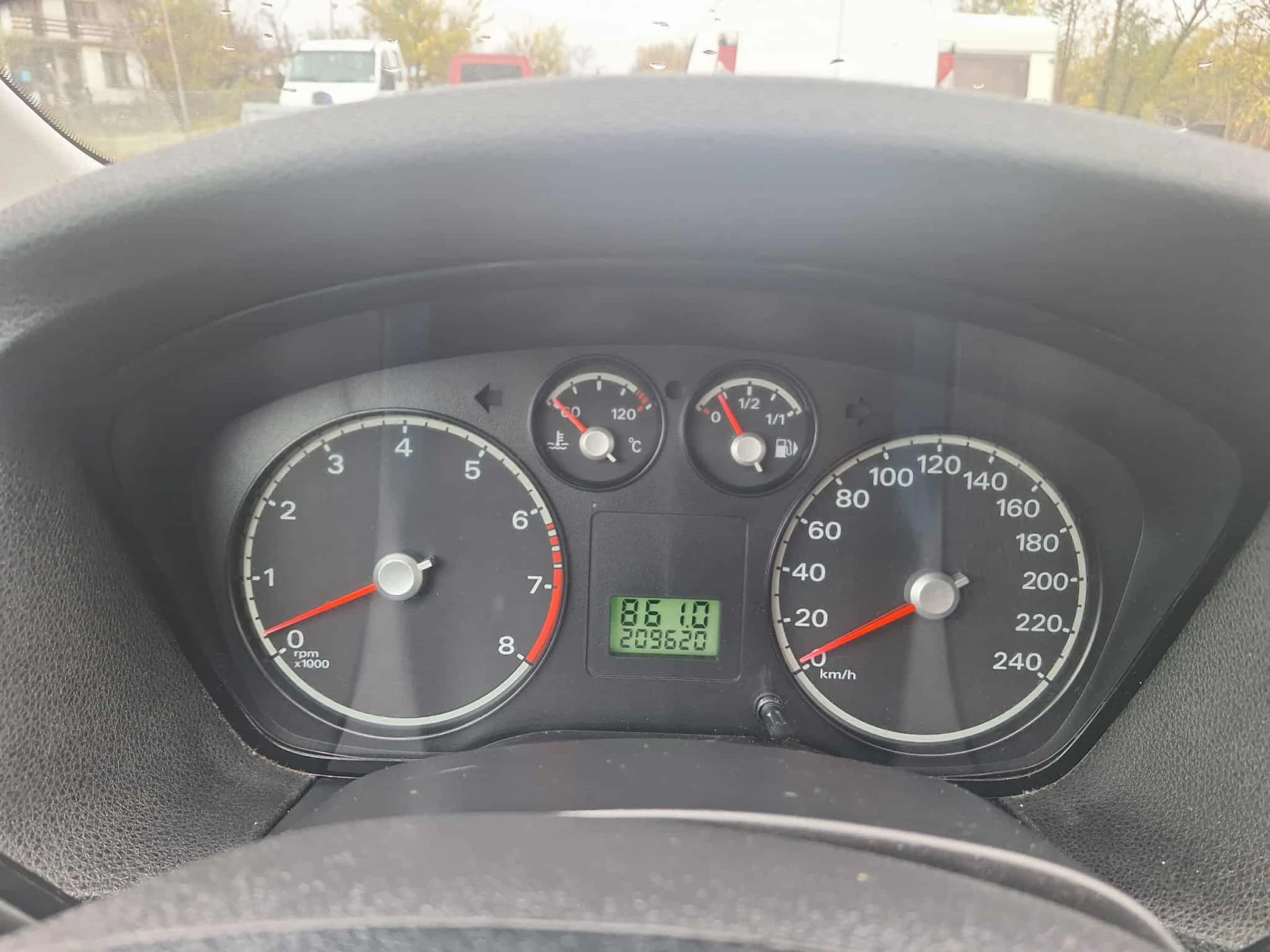 Ford Focus 1.6i klima | Mobile.bg   14