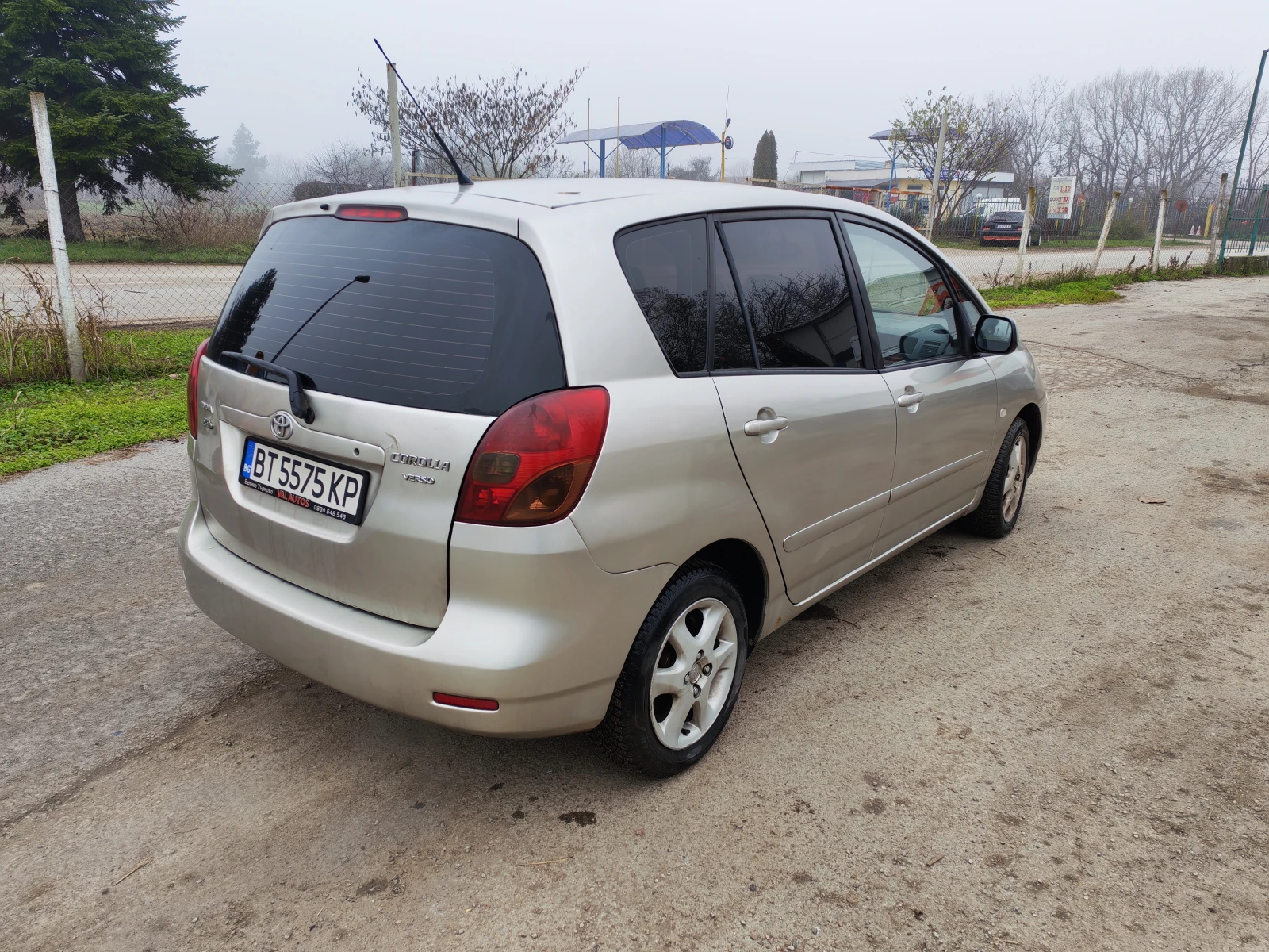 Toyota Corolla verso  - изображение 5