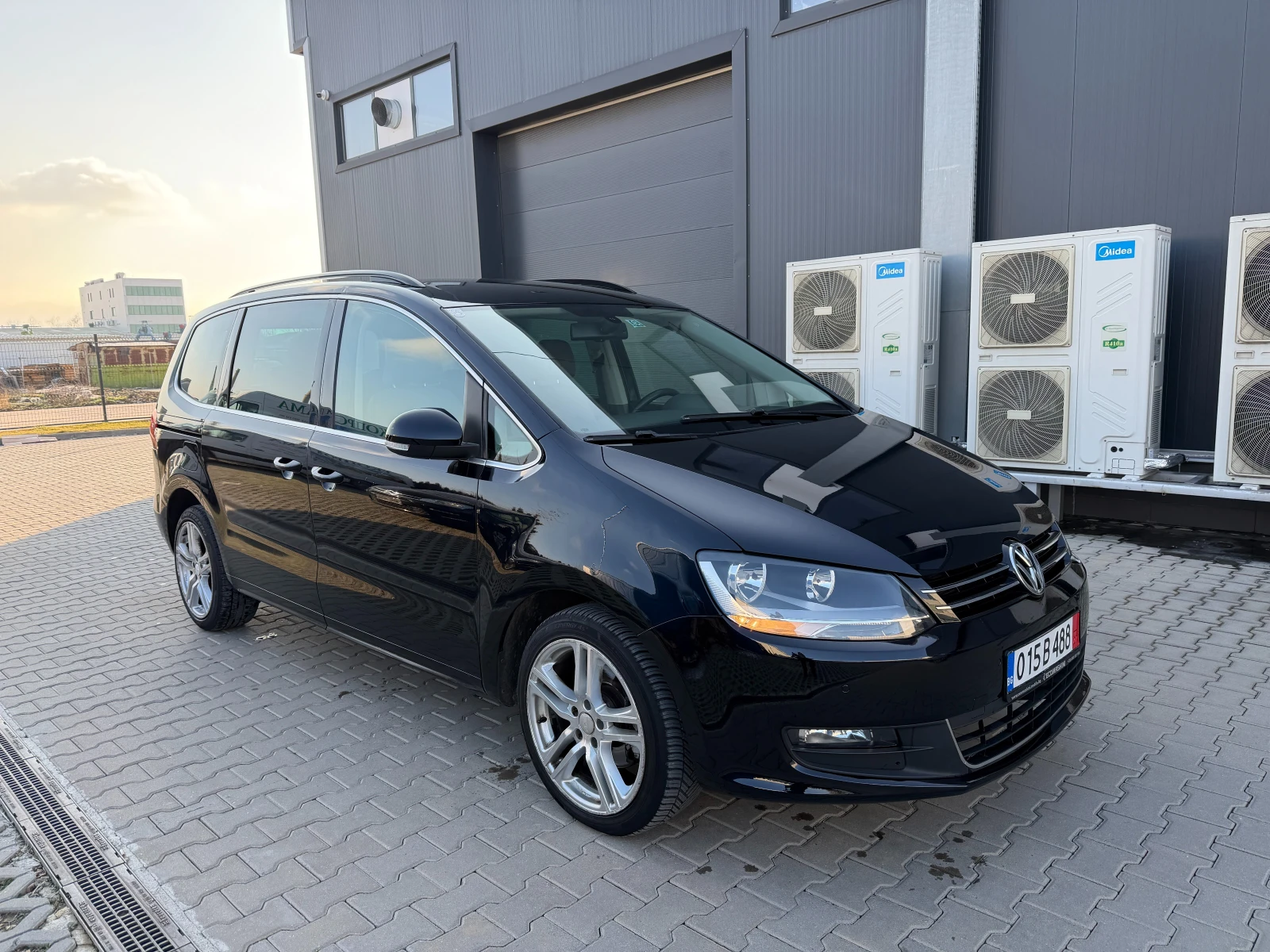 VW Sharan 2.0TDI, 140к.6-скорости, Нов внос, ,  - изображение 10