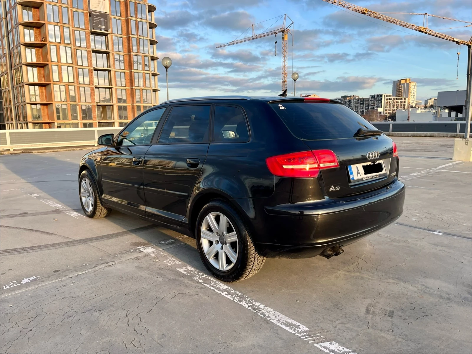 Audi A3 2.0TDI Автомат DSG 6 , Нави, Камера, ТОП Състояние - изображение 3