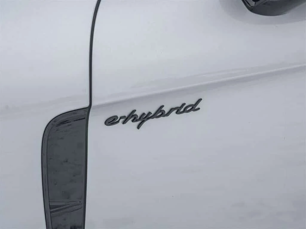 Porsche Panamera * AWD| Low Km| Clean CarFax| Premium Pkg Plus| Spo | Mobile.bg � ����������� 16