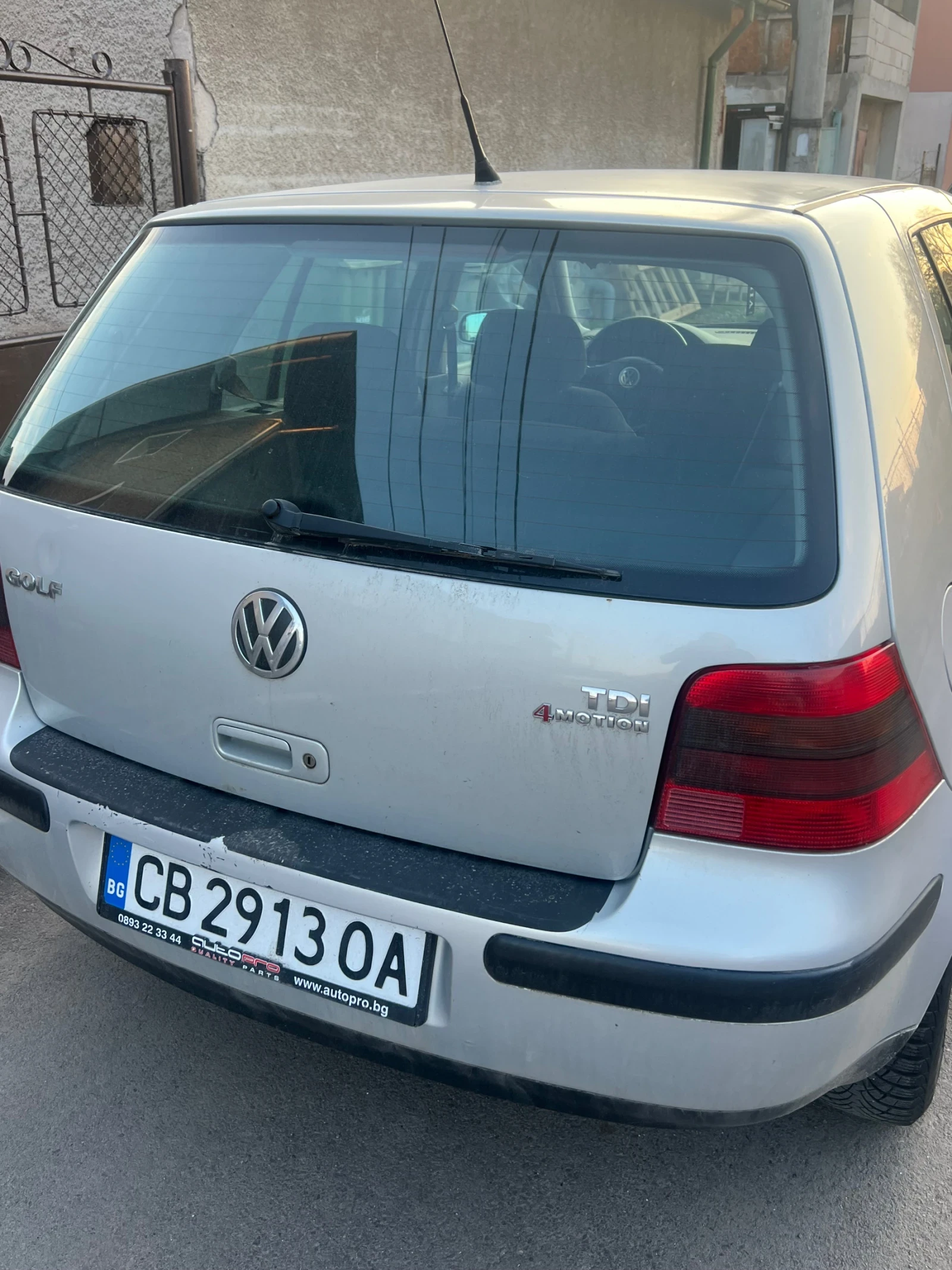 VW Golf 1.9 4х4, снимка 3 - Автомобили и джипове - 53747966