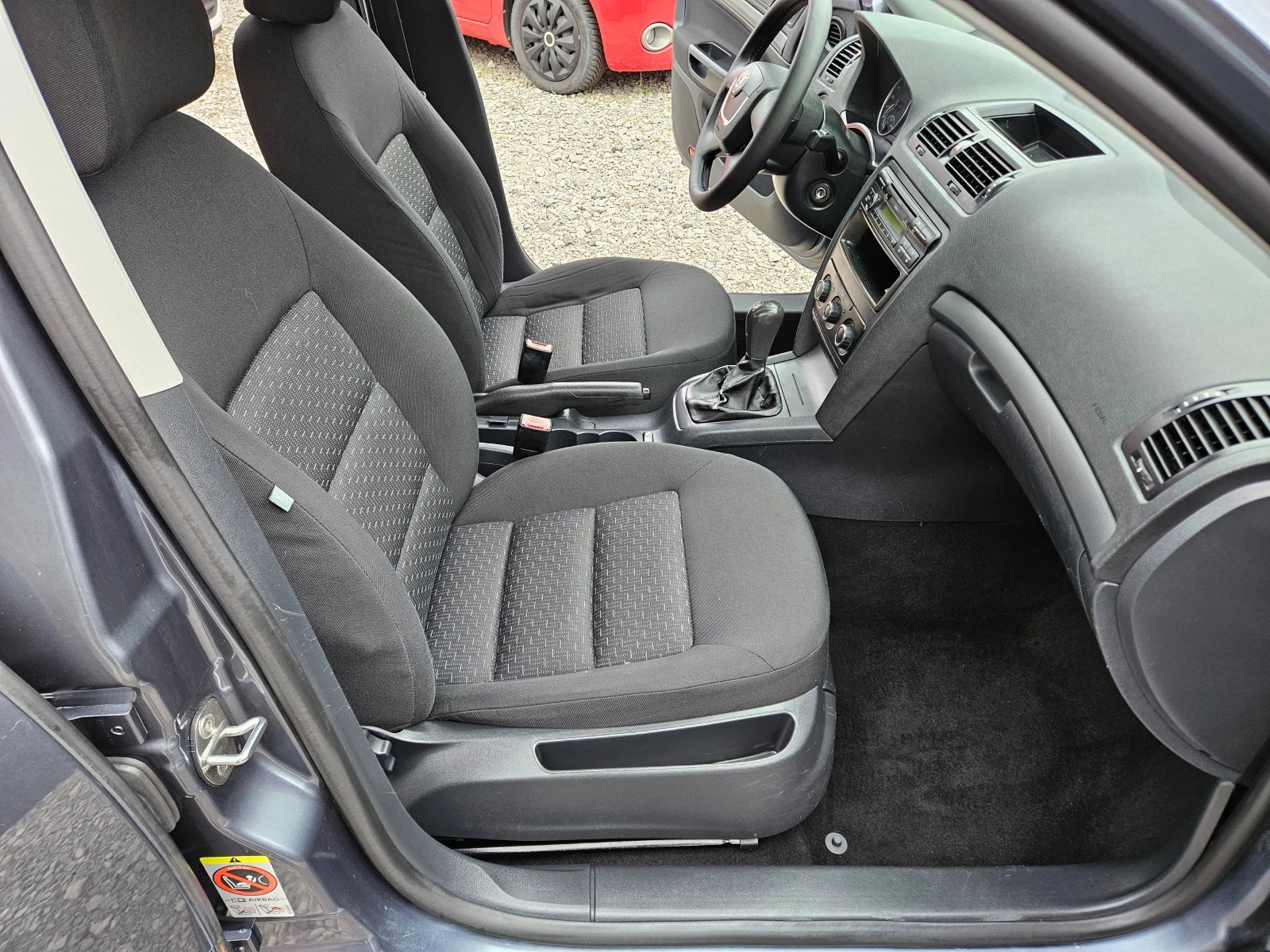 Skoda Octavia 1.9TDI 105кс. , снимка 12 - Автомобили и джипове - 53904268