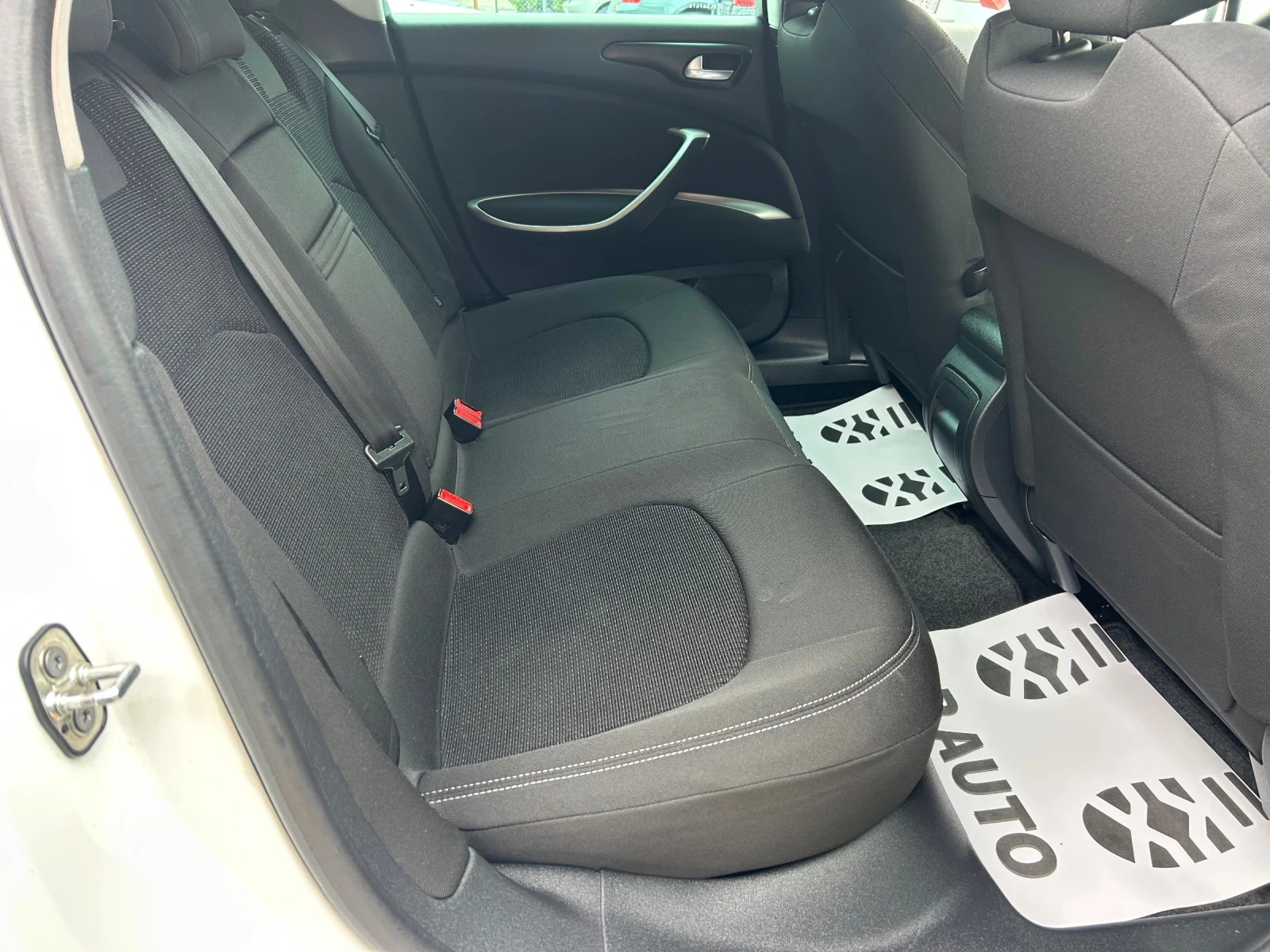 Citroen C5 * 2.0* HDI* 140к.с* , снимка 11 - Автомобили и джипове - 53961818