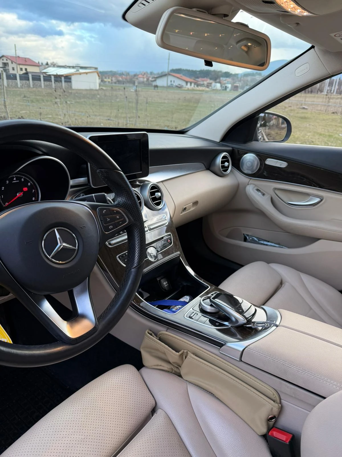 Mercedes-Benz C 200, снимка 14 - Автомобили и джипове - 54097022