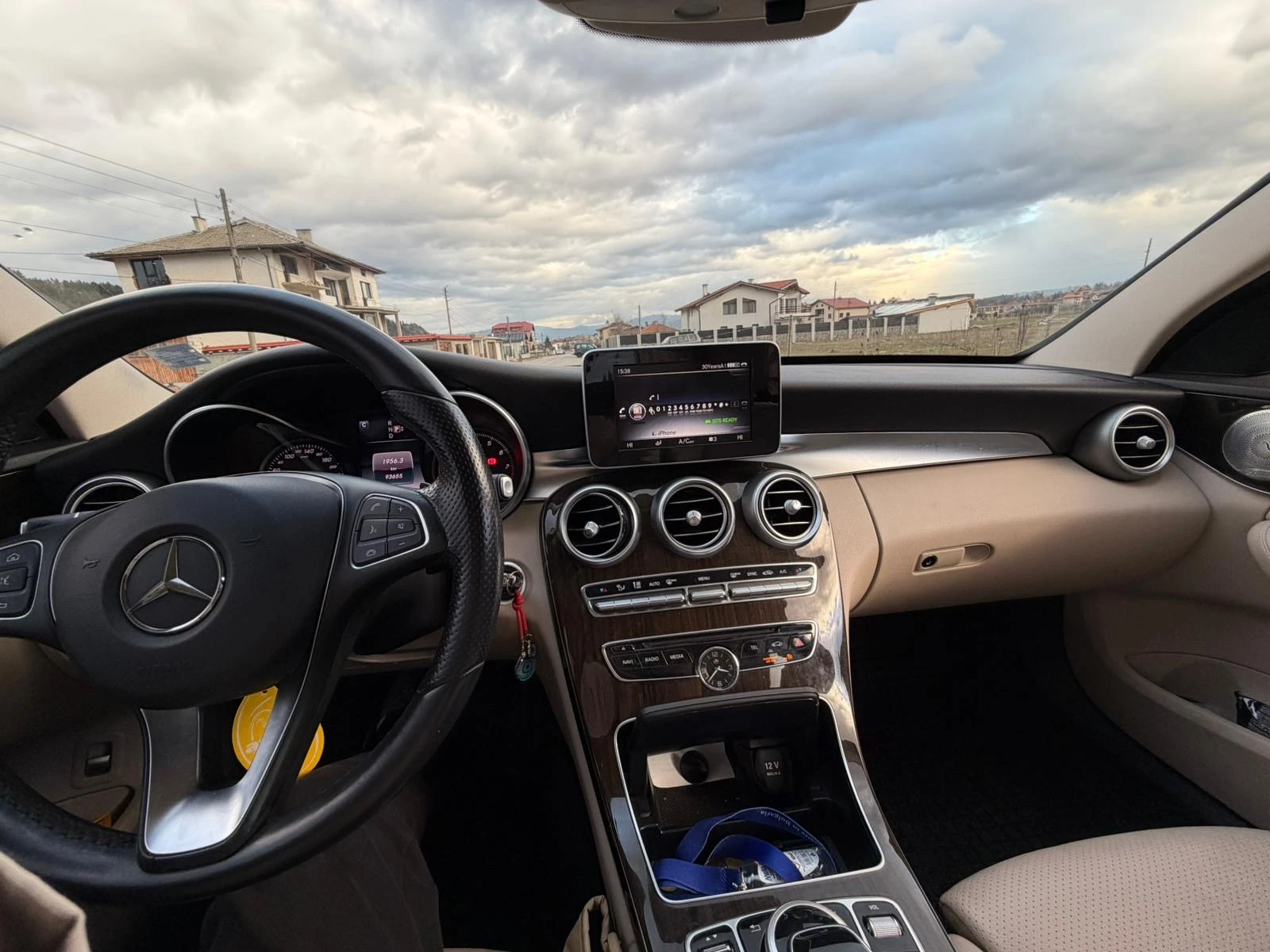 Mercedes-Benz C 200, снимка 11 - Автомобили и джипове - 54097022