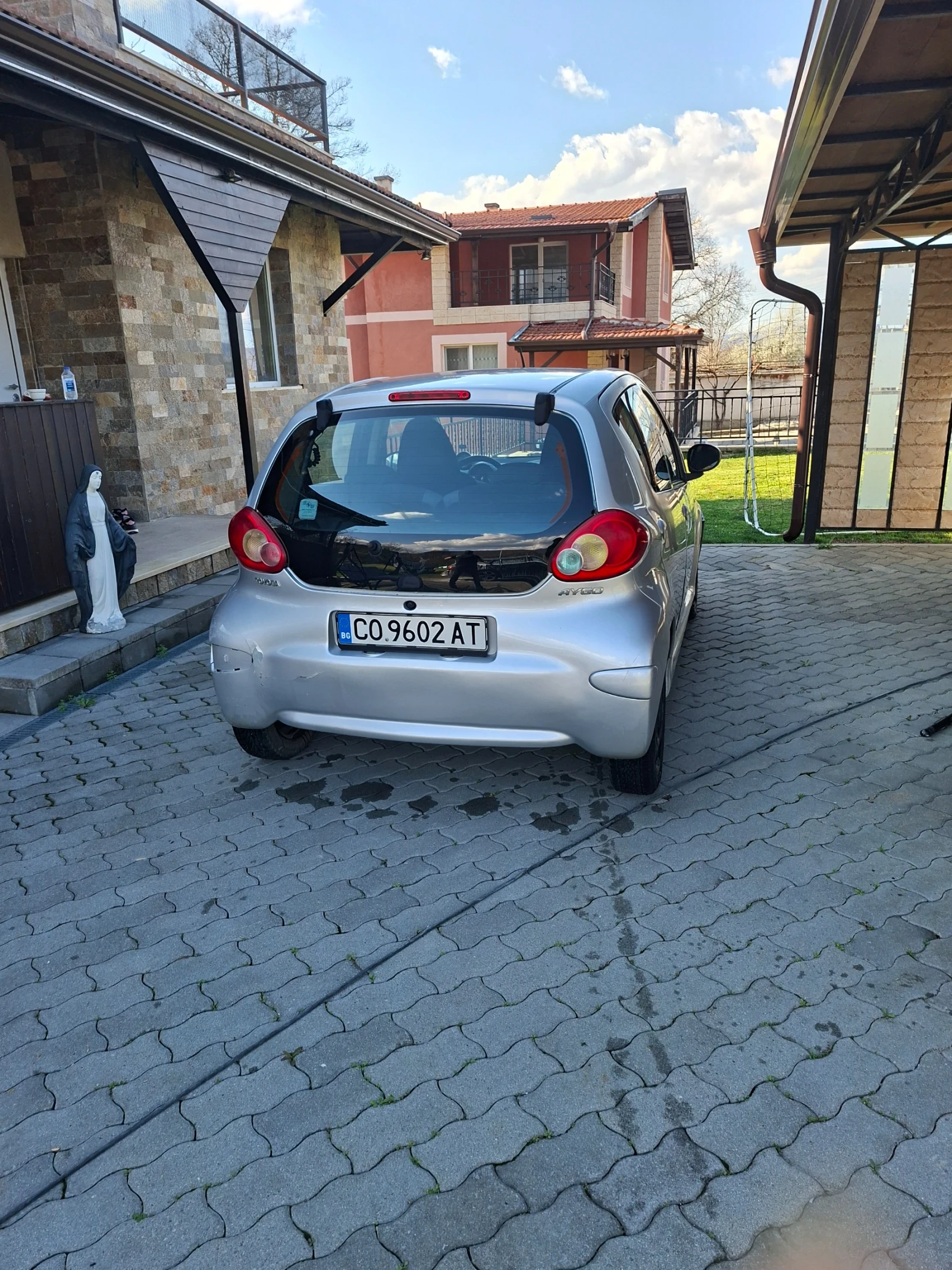 Toyota Aygo, снимка 2 - Автомобили и джипове - 54099589