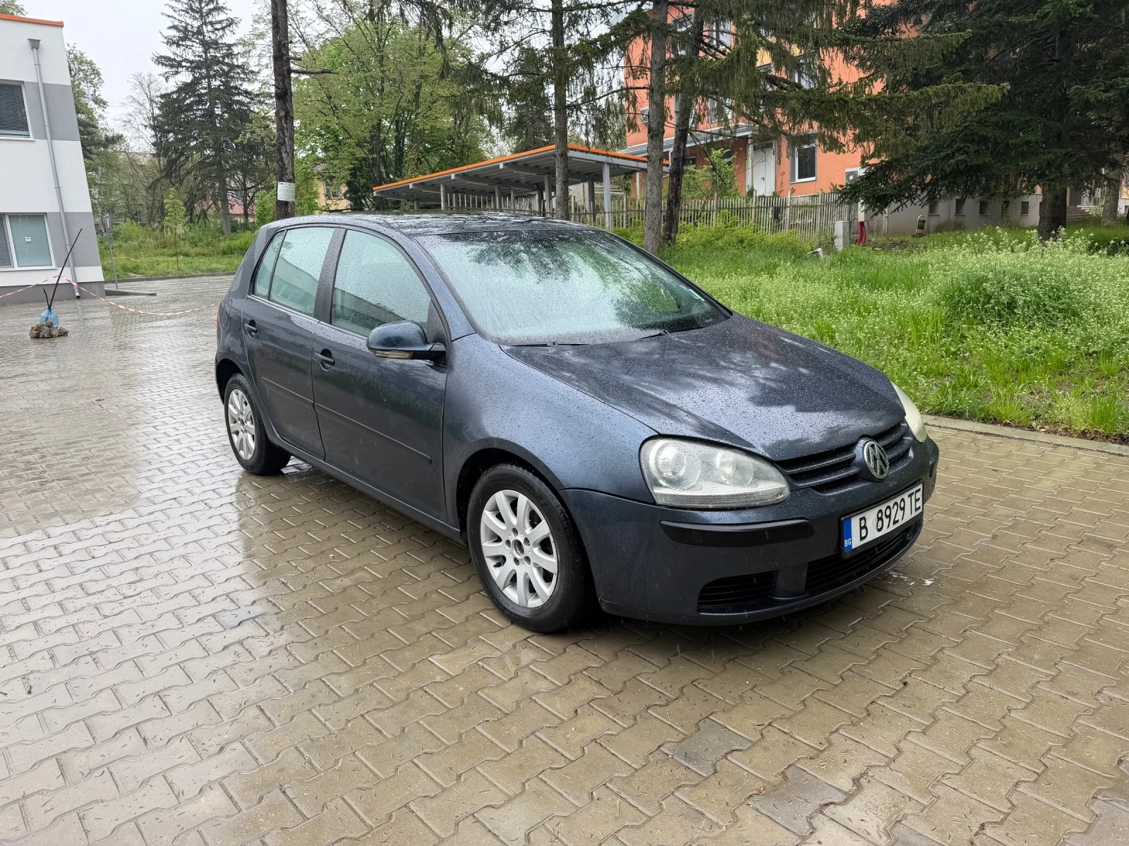 VW Golf 1.9 Автоматик, снимка 2 - Автомобили и джипове - 54370837