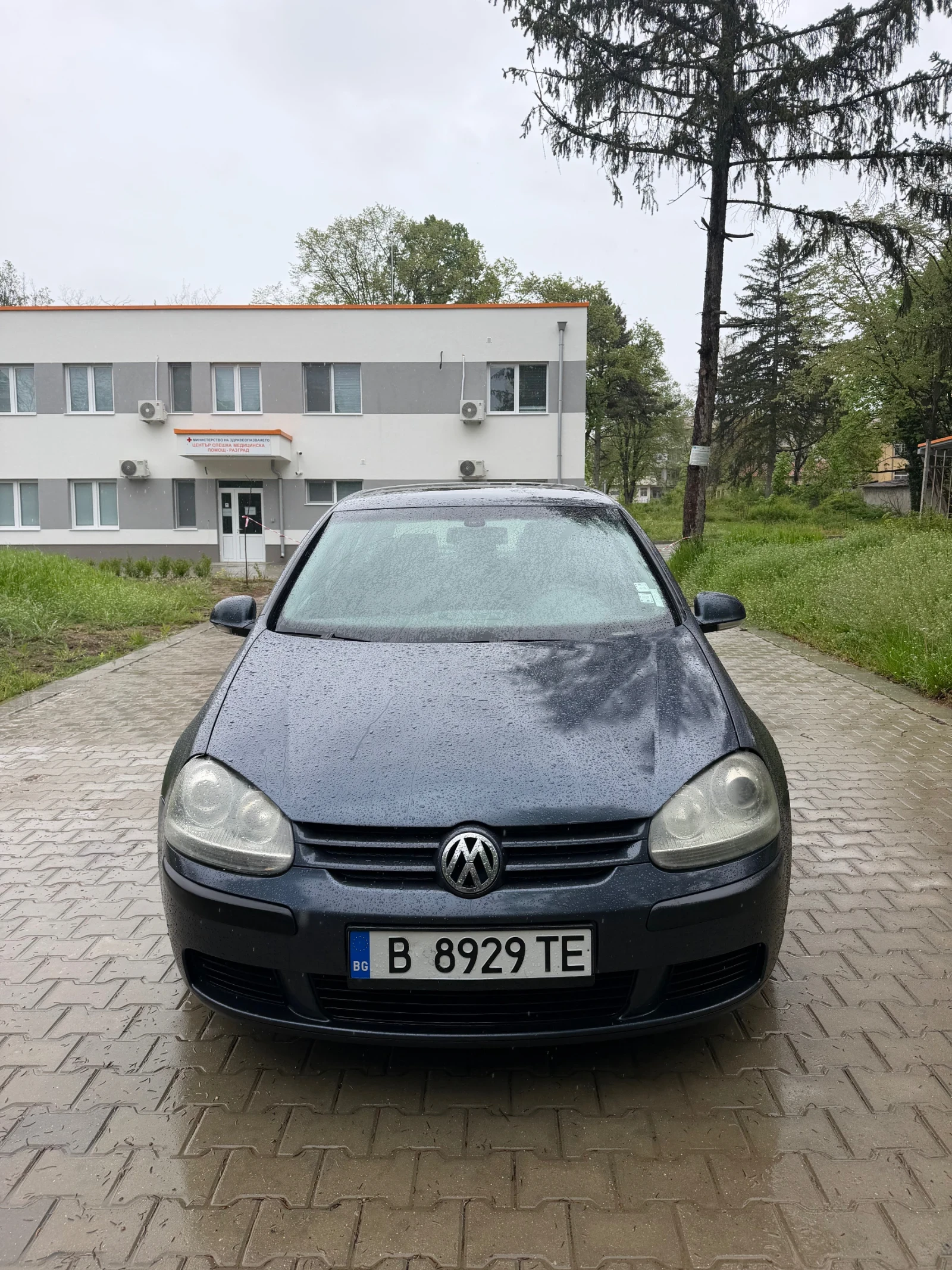 VW Golf 1.9 Автоматик, снимка 3 - Автомобили и джипове - 54370837