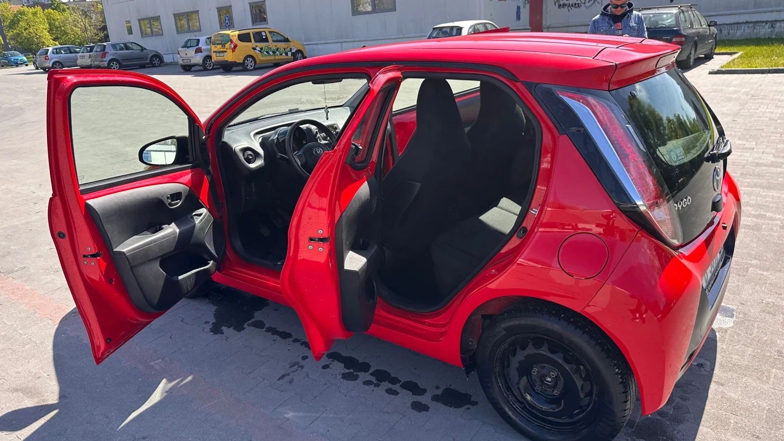 Toyota Aygo, снимка 4 - Автомобили и джипове - 54520025