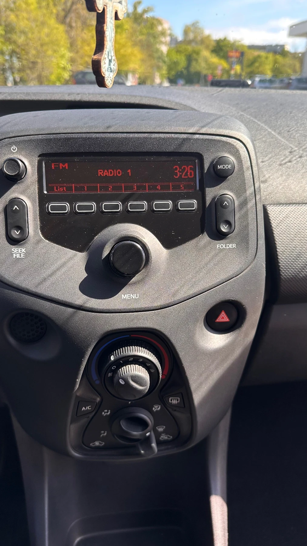 Toyota Aygo, снимка 8 - Автомобили и джипове - 54520025