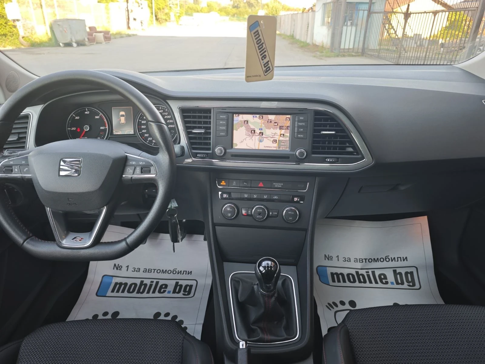 Seat Leon SC 2.0 TDI-150k.c. FR /LED, Navi./, снимка 12 - Автомобили и джипове - 54985120
