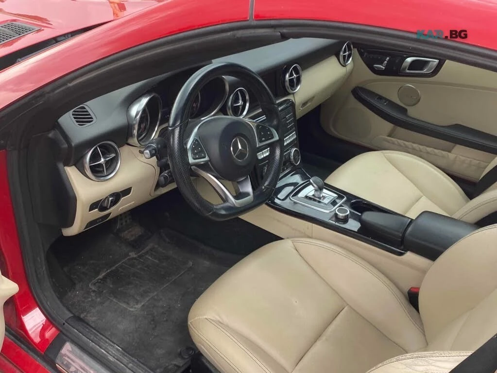 Mercedes-Benz SLC  300 RWD* АвтоКредит* (ЦЕНА ДО БГ), снимка 7 - Автомобили и джипове - 55052570