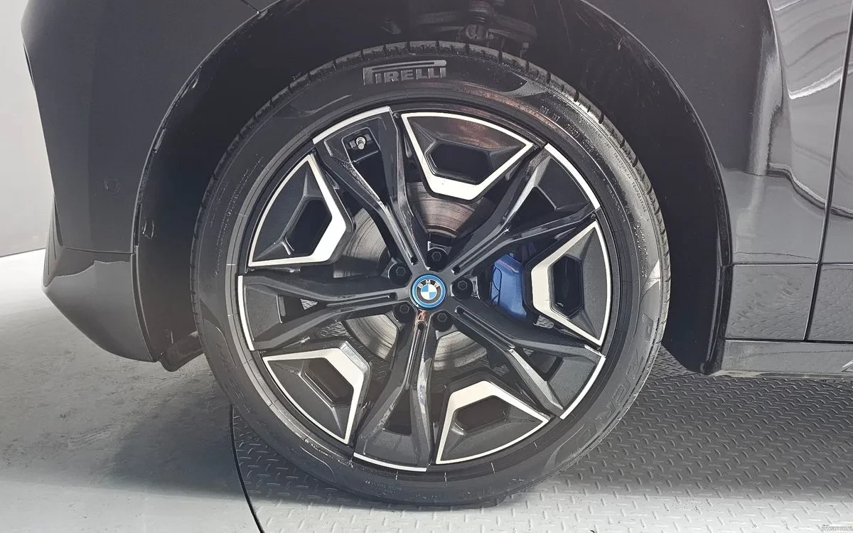BMW iX xDrive 50 Sports Plus | Mobile.bg � ����������� 5