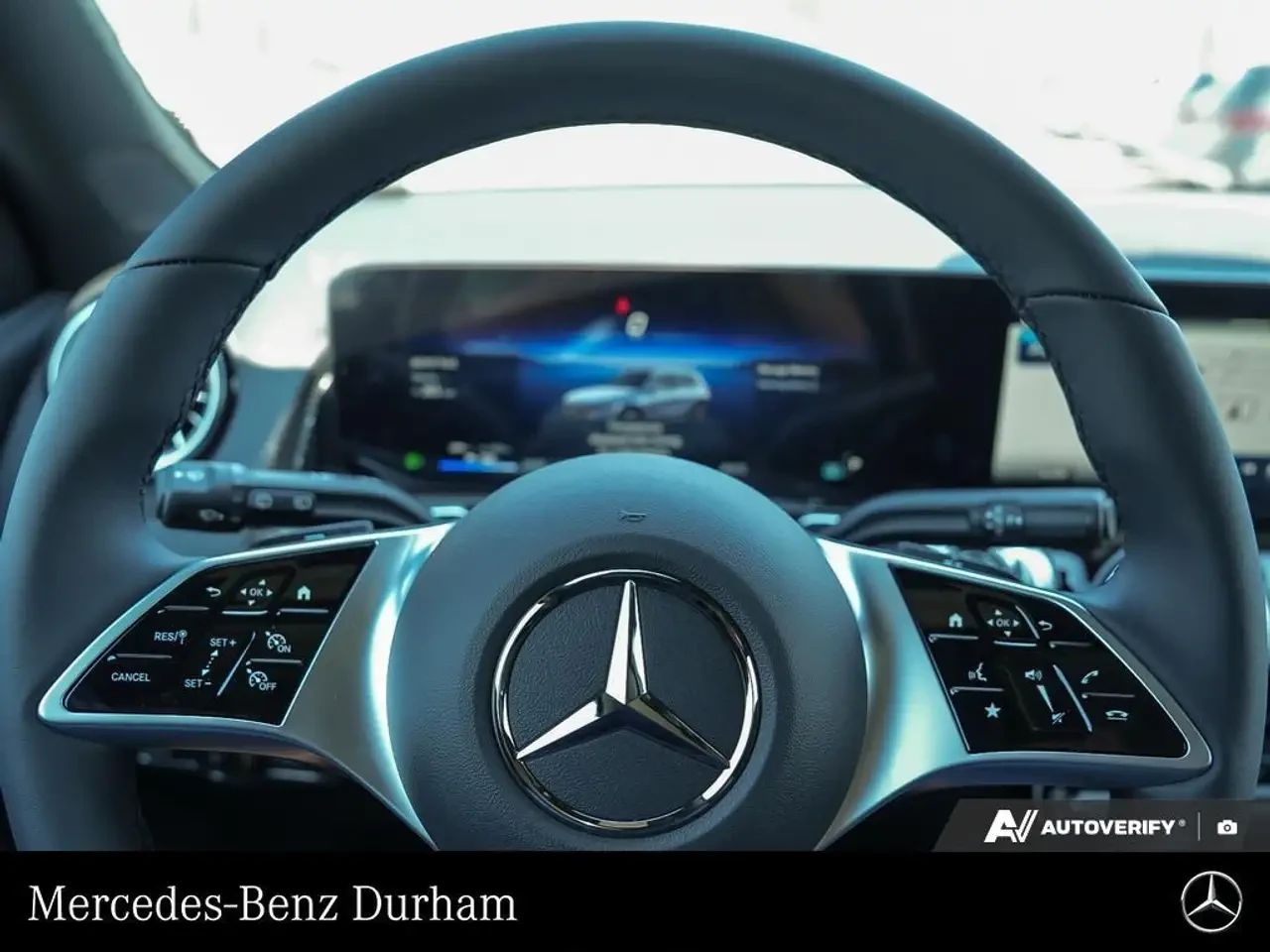 Mercedes-Benz EQB, снимка 14 - Автомобили и джипове - 56184084