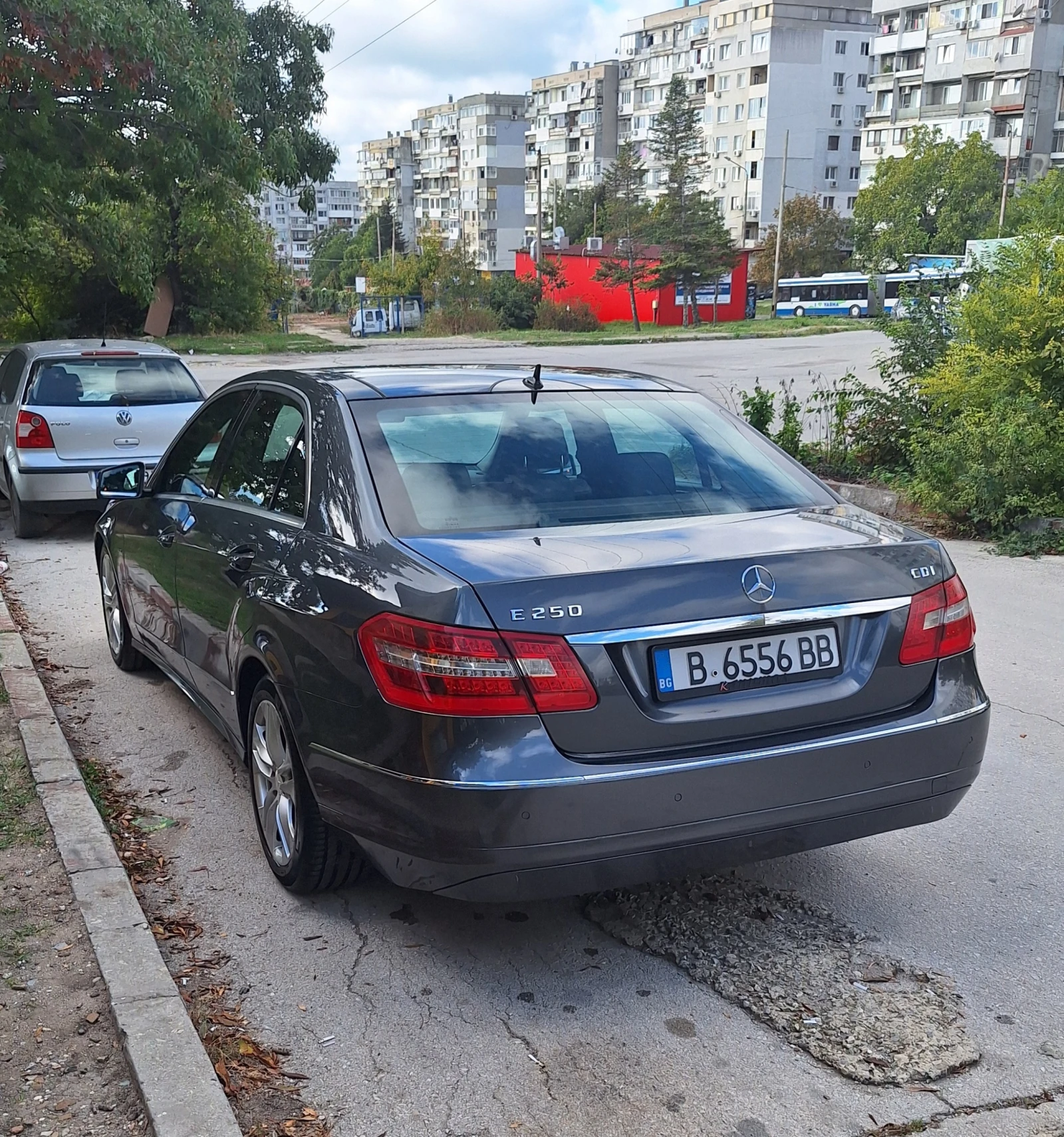 Mercedes-Benz E 250, снимка 4 - Автомобили и джипове - 56732440