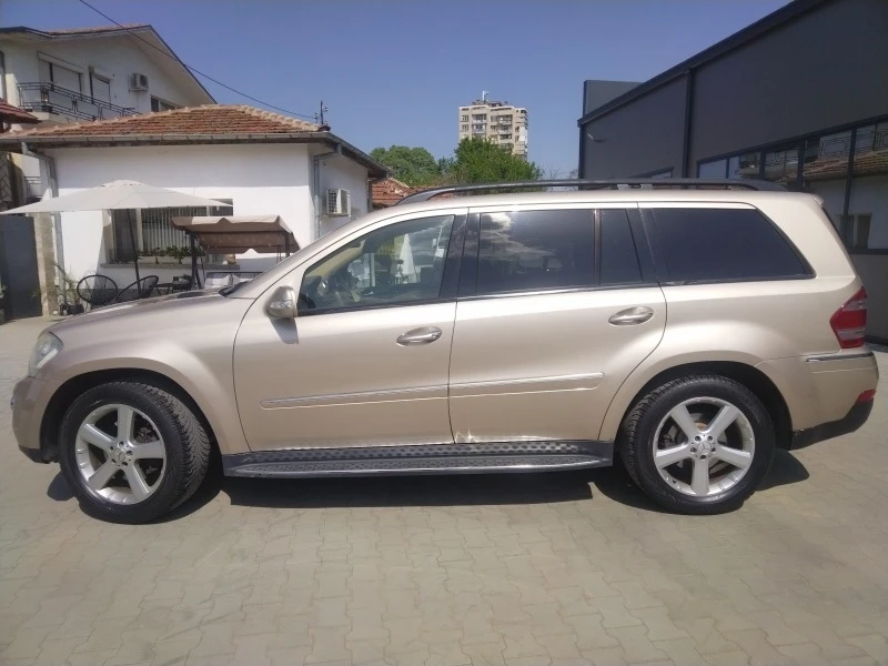 Mercedes-Benz GL 320 4MATIC, снимка 3 - Автомобили и джипове - 46044030