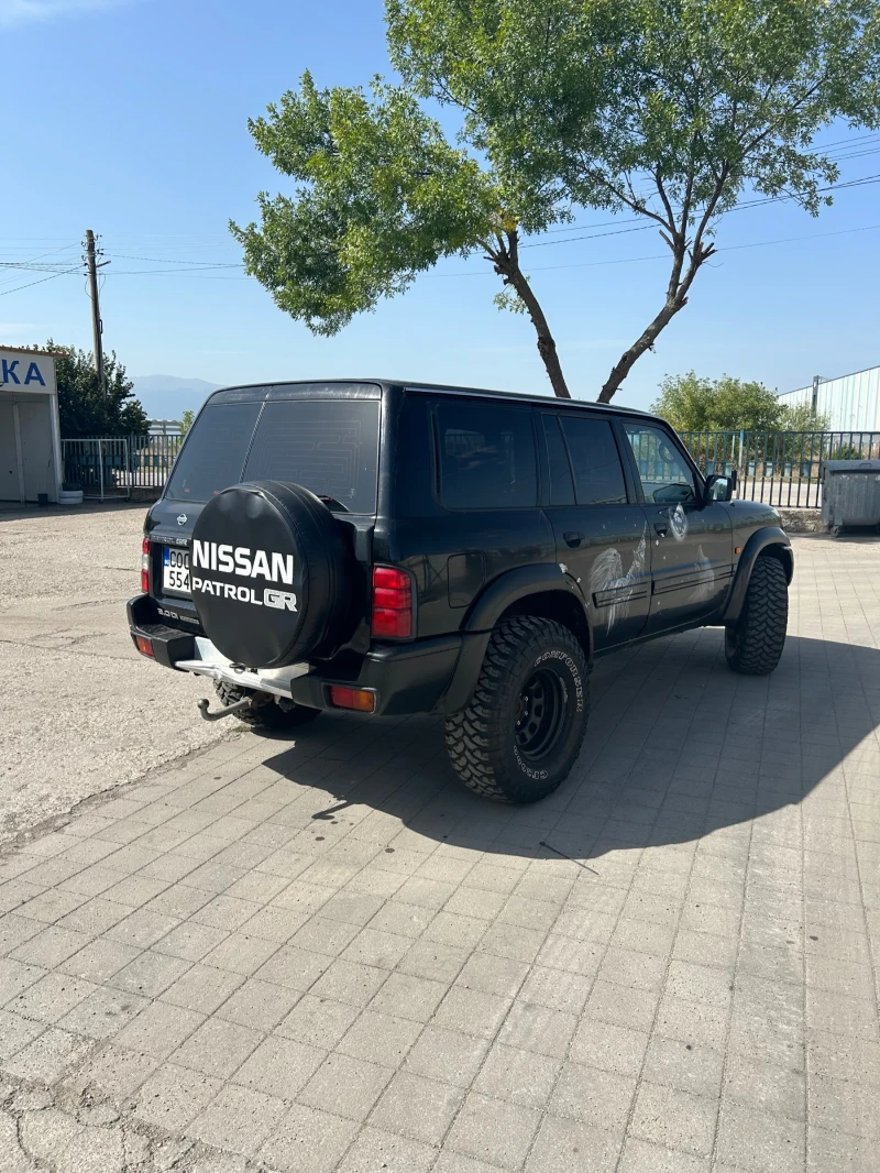 Nissan Patrol, снимка 3 - Автомобили и джипове - 48972932