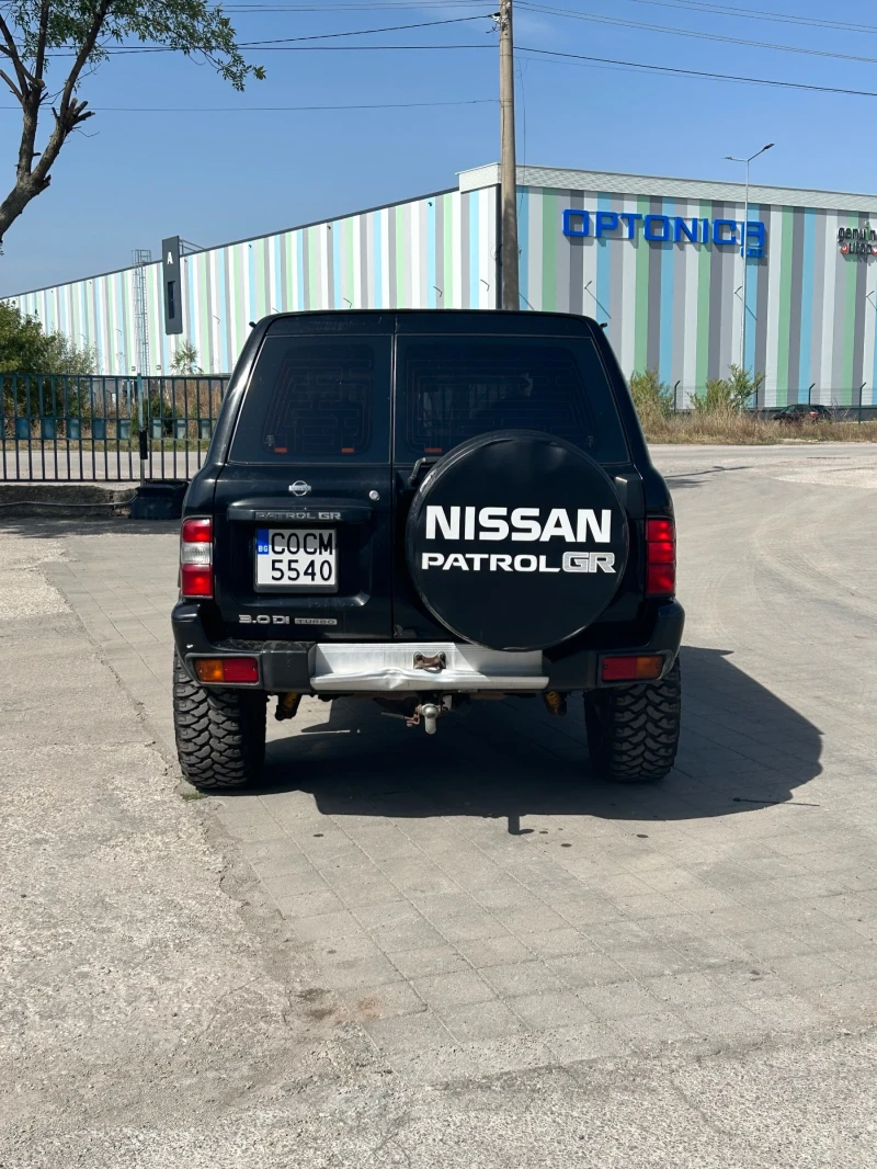 Nissan Patrol, снимка 2 - Автомобили и джипове - 48972932