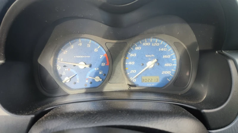 Honda Hr-v 4x4 Климатик, снимка 5 - Автомобили и джипове - 52547445