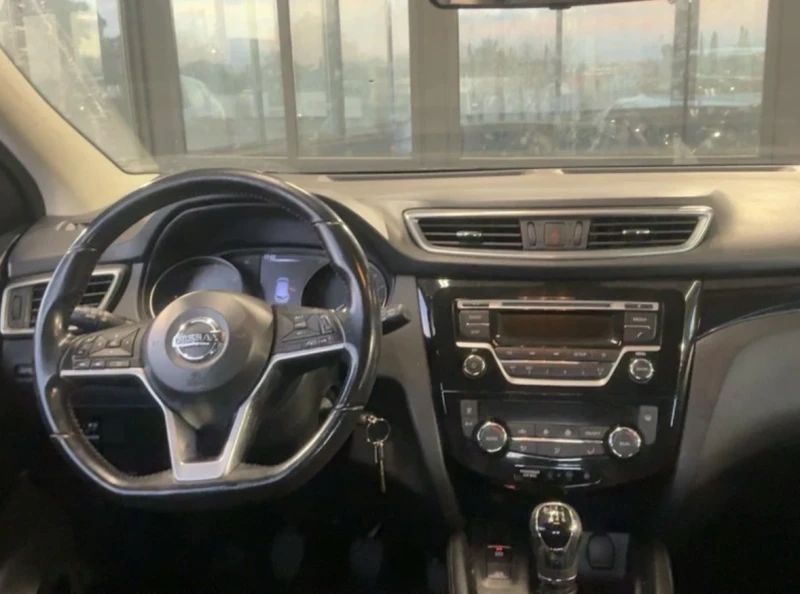 Nissan Qashqai 1.5 DCI 95000, снимка 11 - Автомобили и джипове - 53189830