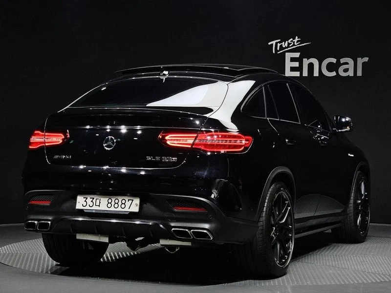 Mercedes-Benz GLE 0.2 157 982 Automatic, снимка 2 - Автомобили и джипове - 55336460