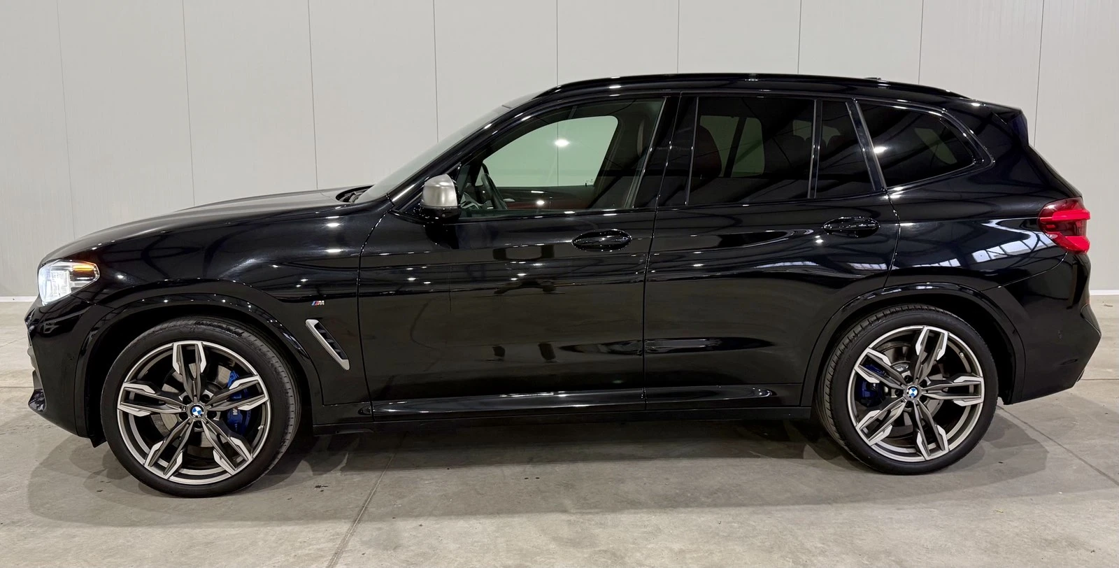 BMW X3 M40i xDrive Shadow Line - изображение 2