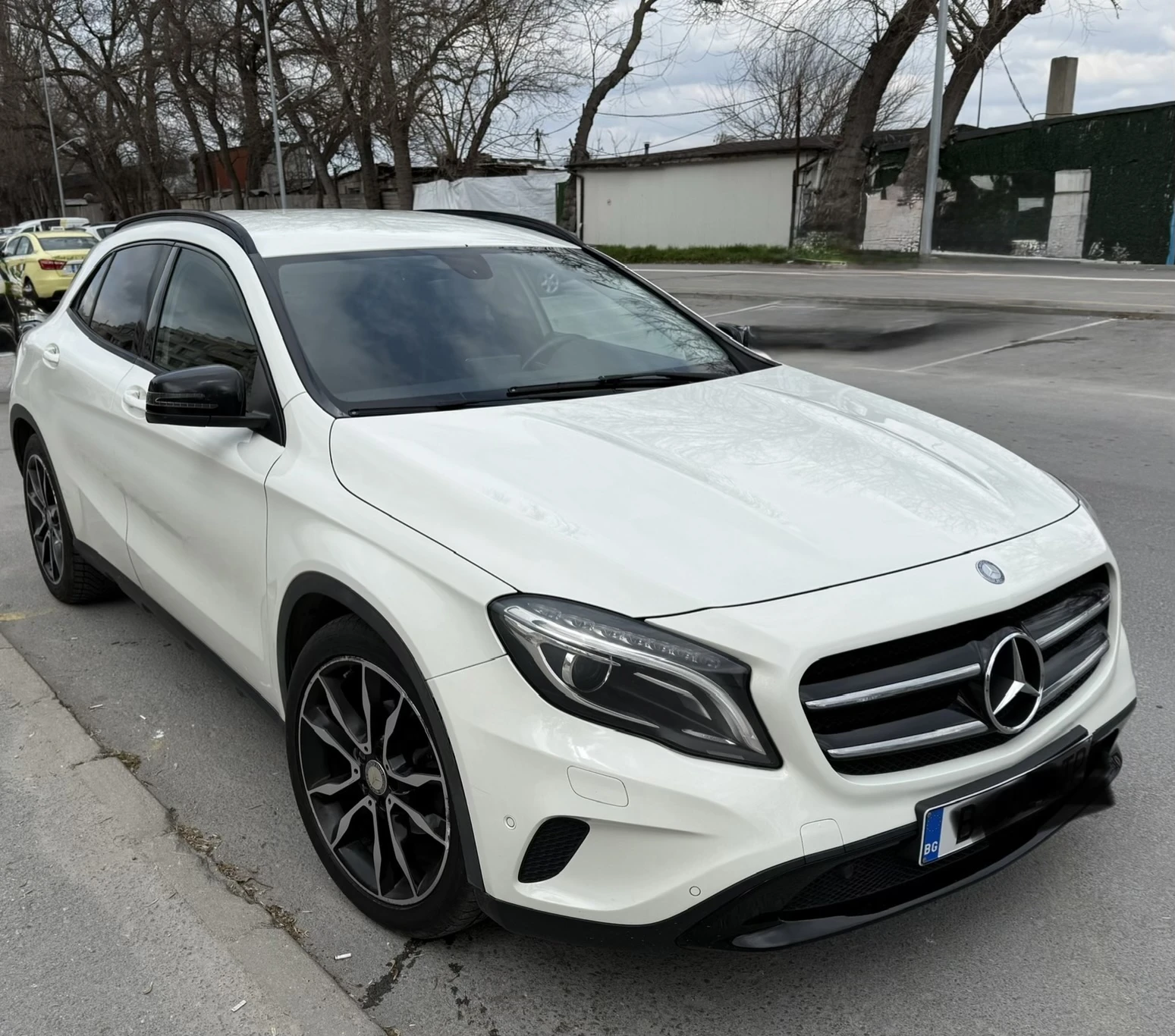 Mercedes-Benz GLA 220 2.1 cdi /4matic, снимка 3 - Автомобили и джипове - 53907609