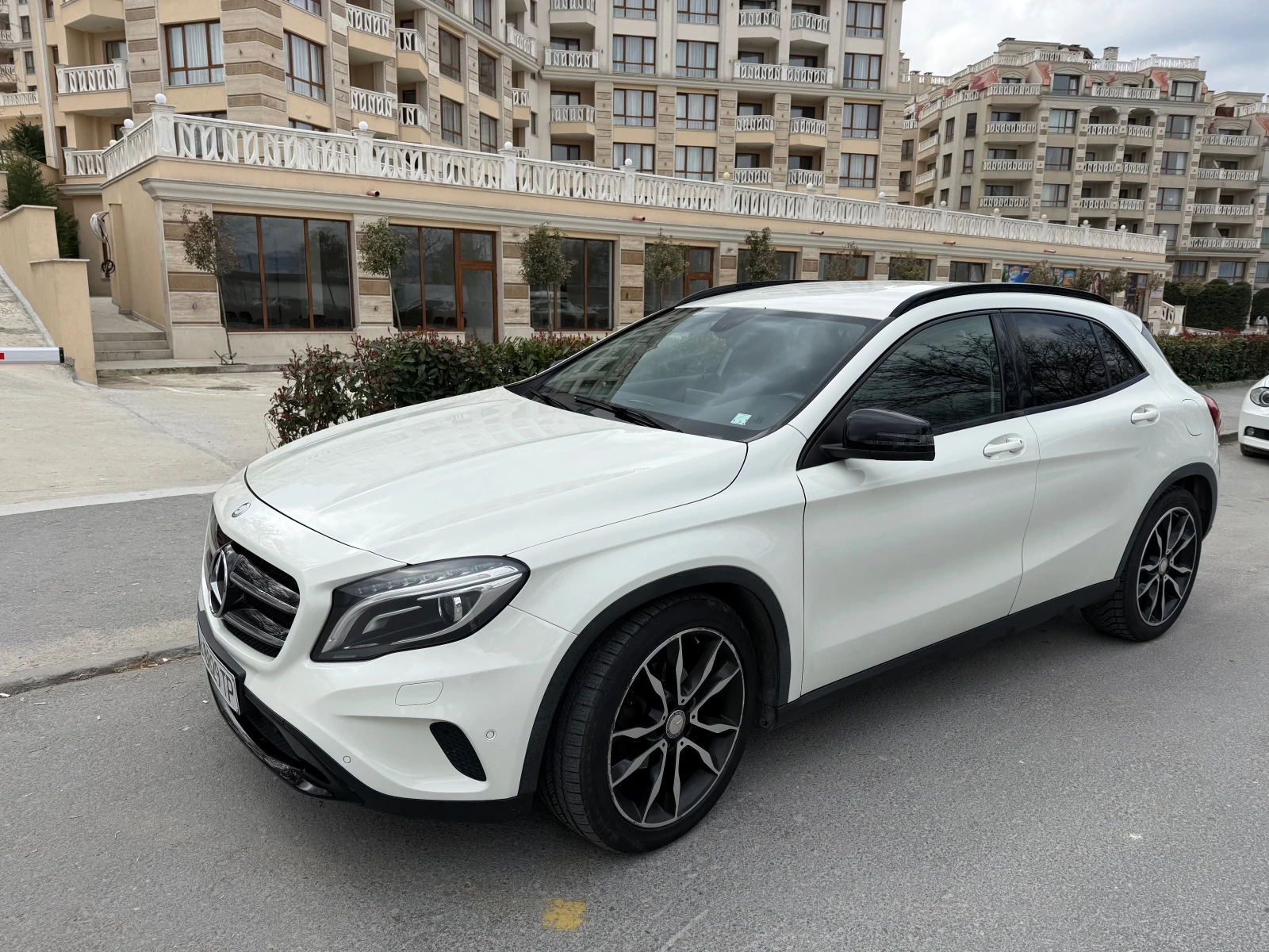 Mercedes-Benz GLA 220 2.1 cdi /4matic