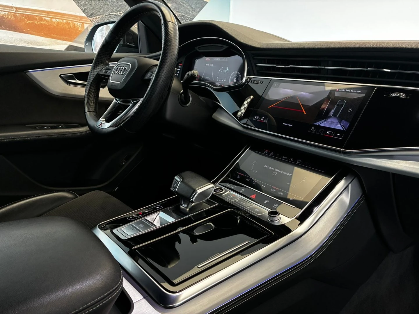 Audi Q8 | Mobile.bg � ����������� 10