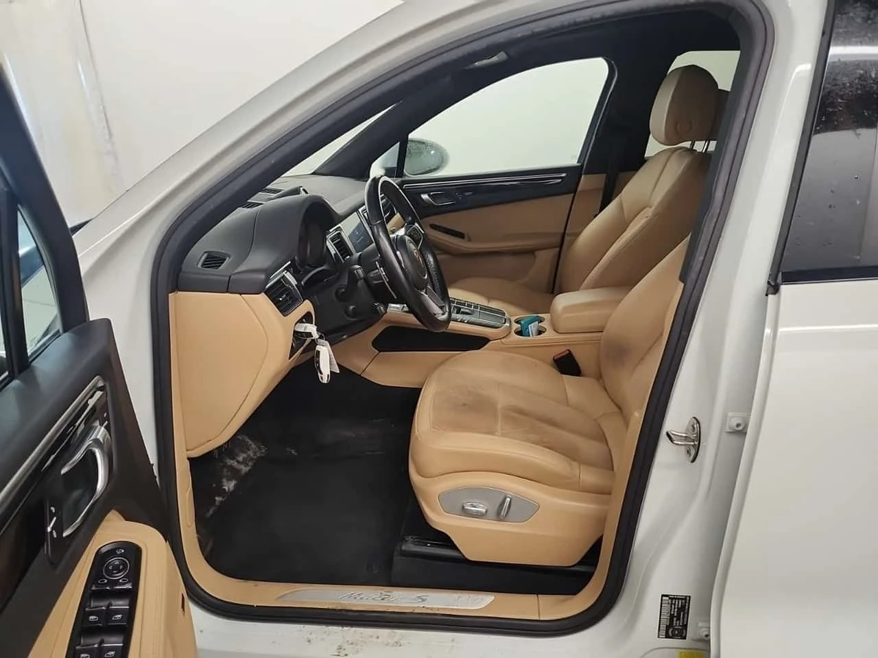 Porsche Macan * S * CARFAX * ДВА КЛЮЧА * KEYLESS , снимка 5 - Автомобили и джипове - 54126192