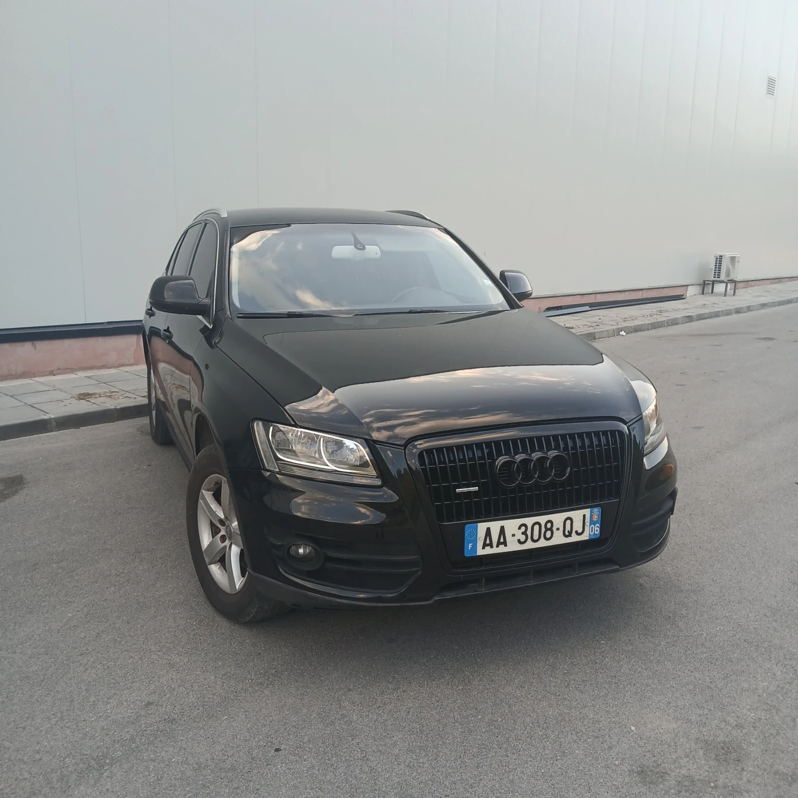 Audi Q5 NAVI QUATTRO KOJA, снимка 4 - Автомобили и джипове - 56202044