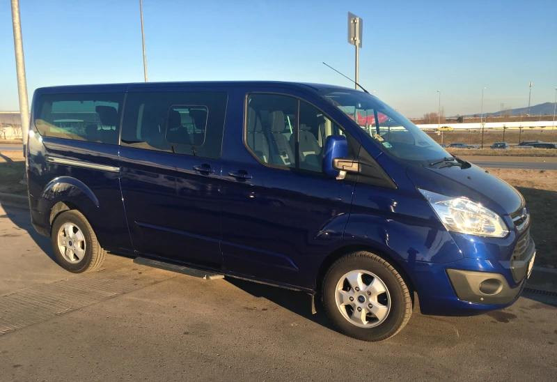 Ford Tourneo CUSTOM 8+ 1 ТИТАНИУМ , снимка 9 - Бусове и автобуси - 47029405