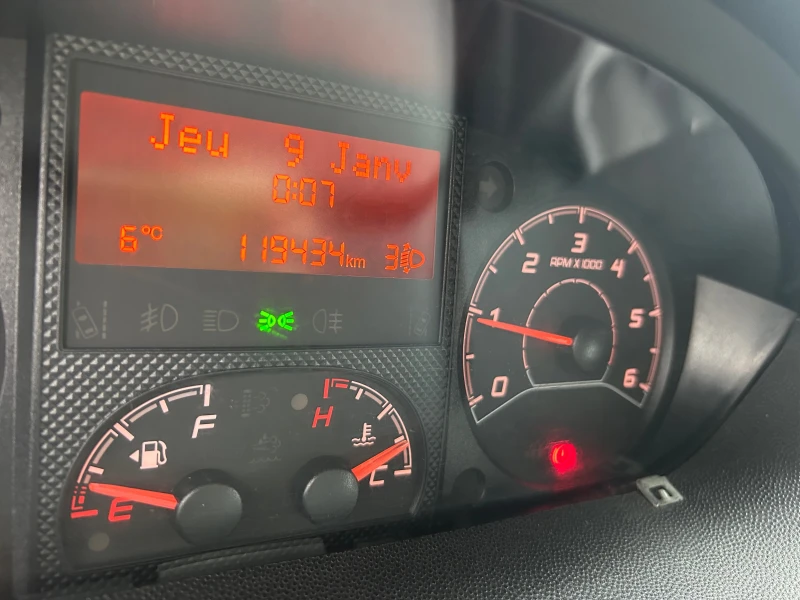 Fiat Ducato БРОНИРАН* ARMORED* 2017* * * 119000km* * * , снимка 14 - Бусове и автобуси - 52648980