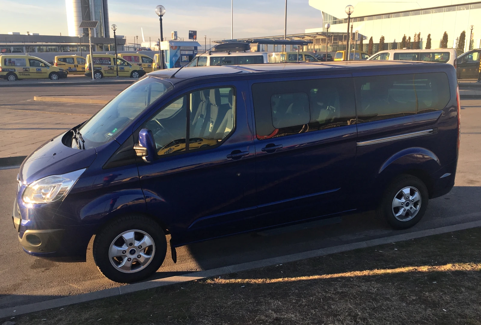 Ford Tourneo CUSTOM 8+ 1 ТИТАНИУМ  - изображение 8