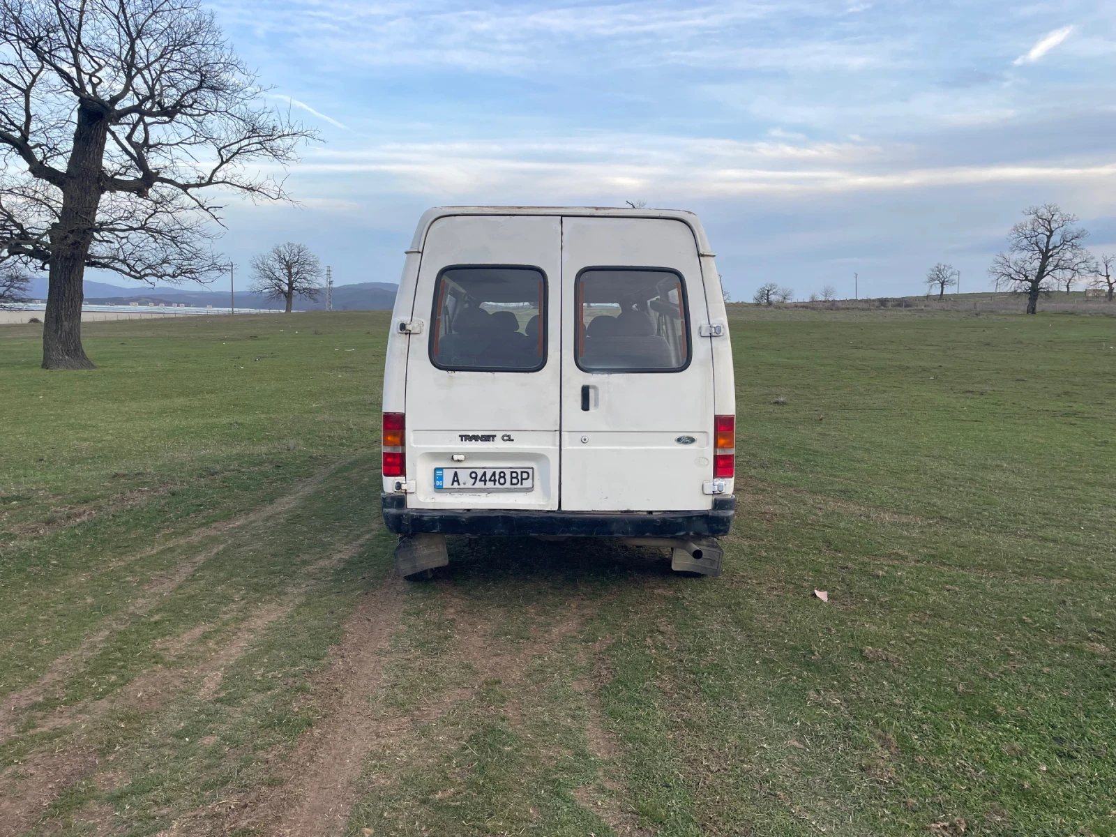 Ford Transit 8+ 1 - изображение 6