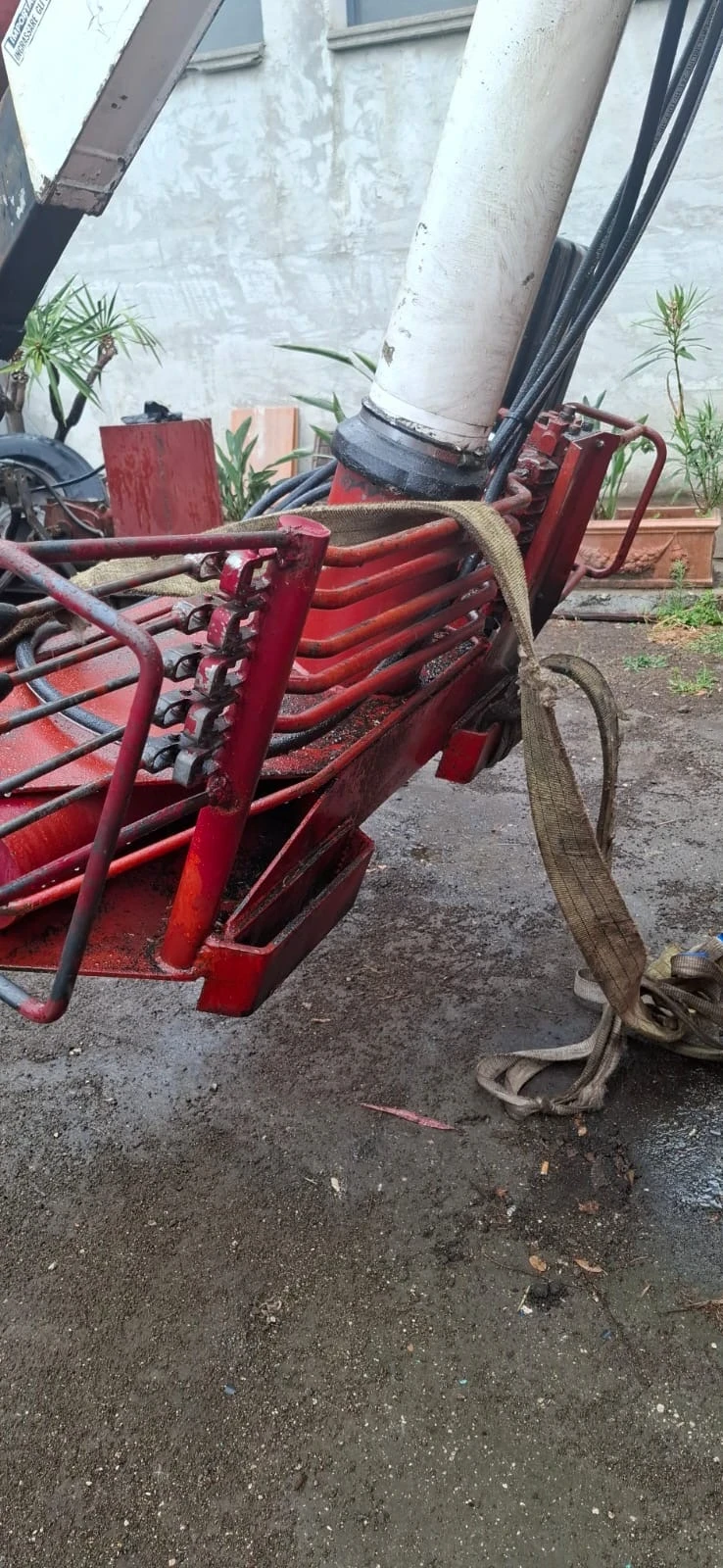  HIAB | Mobile.bg   4