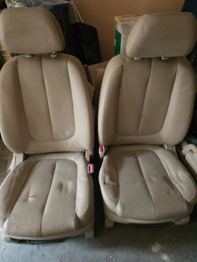 ����� �� �������� �� �������� ������� �� Kia Carens 2008