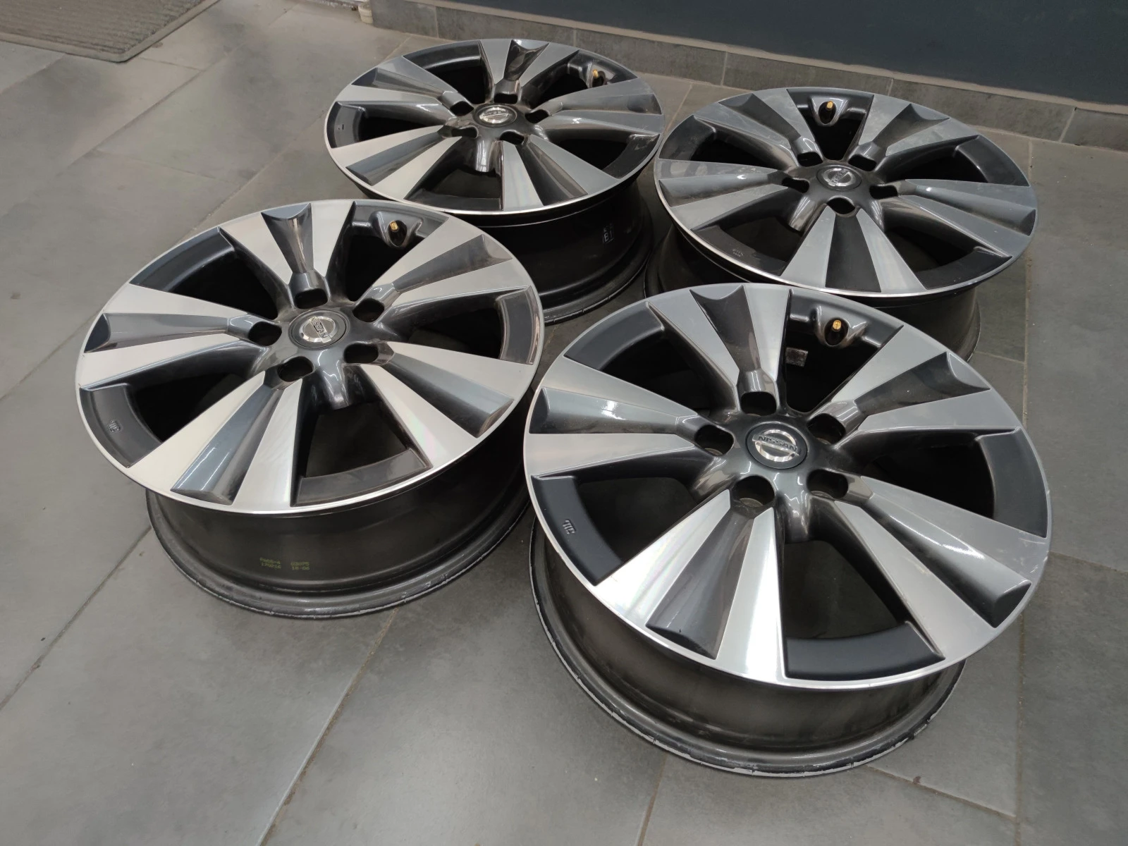   Nissan | Mobile.bg   4