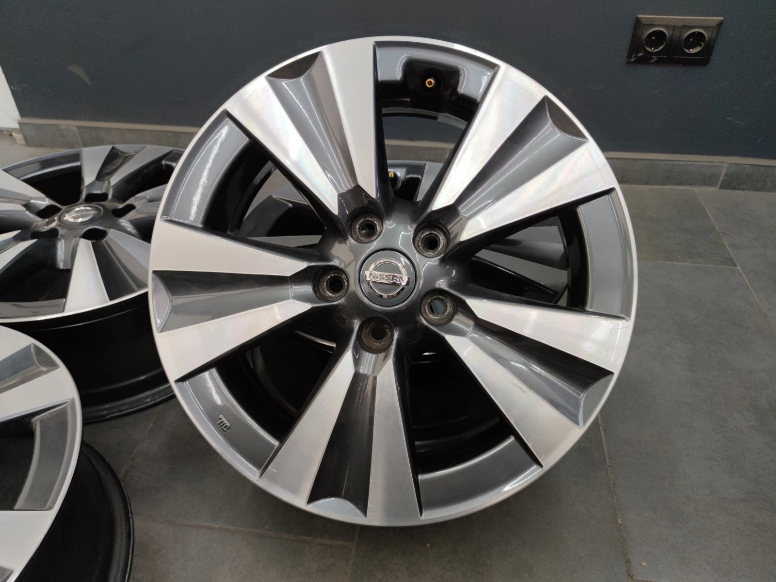   Nissan | Mobile.bg   1