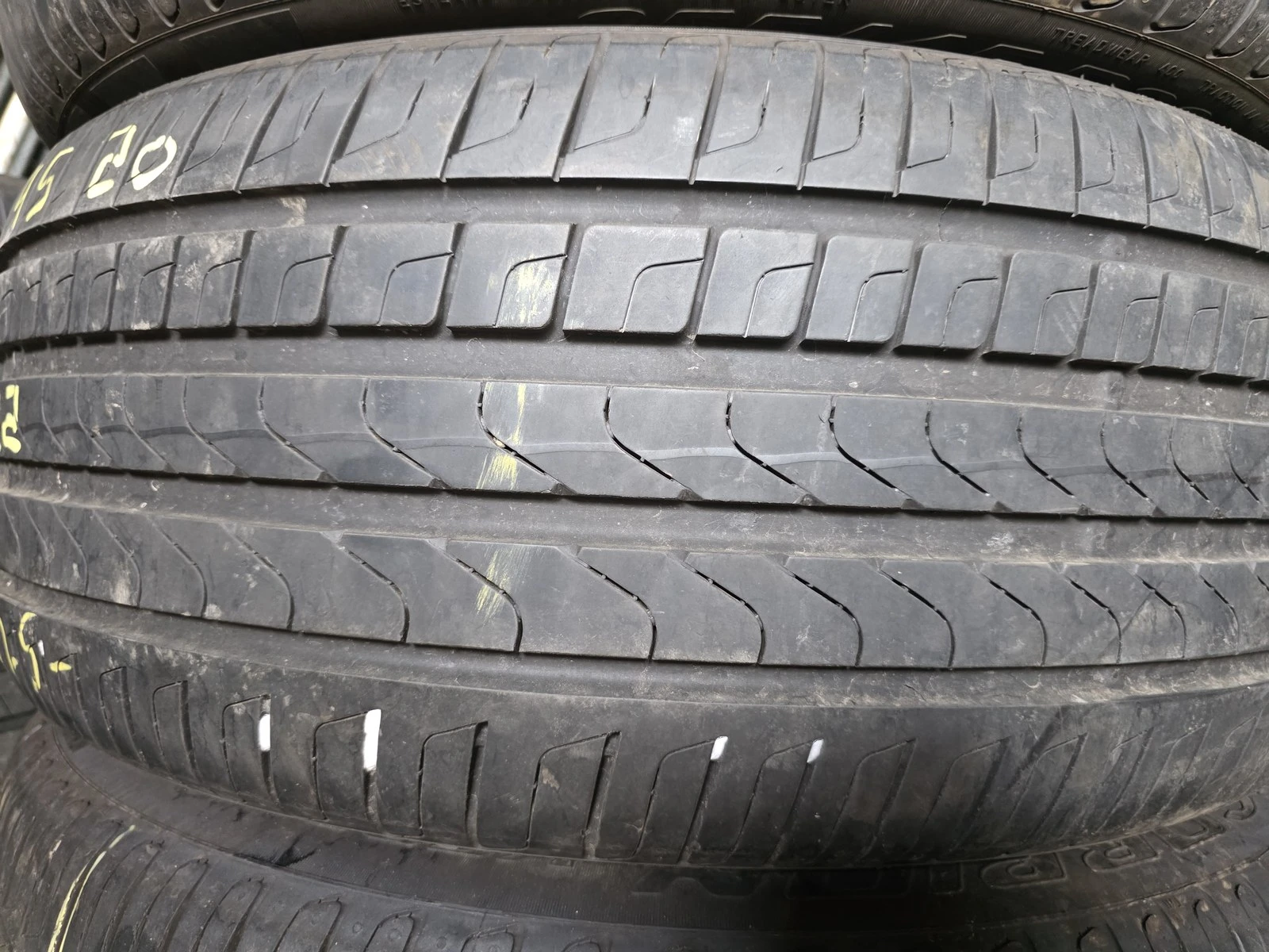 Гуми Летни 255/45R20, снимка 5 - Гуми и джанти - 56664468