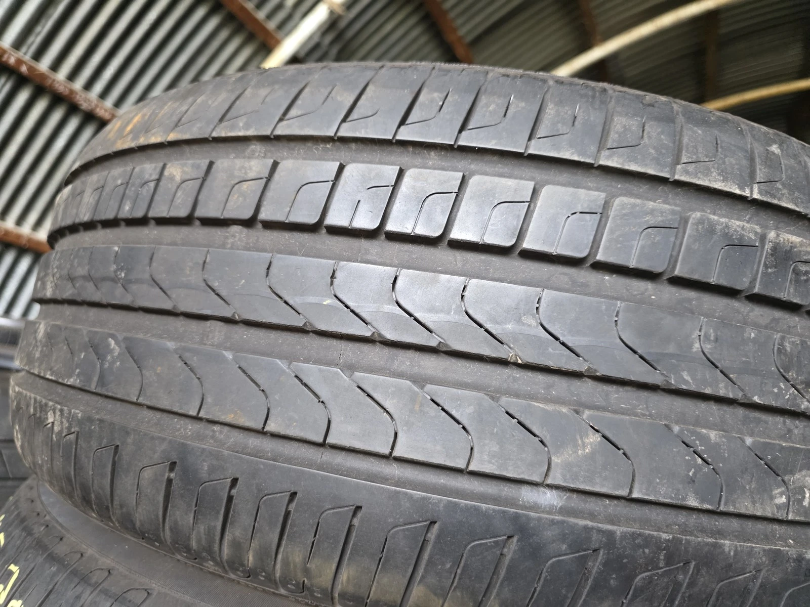 Гуми Летни 255/45R20