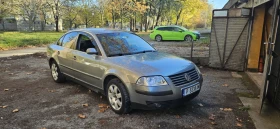 VW Passat  - [1] 