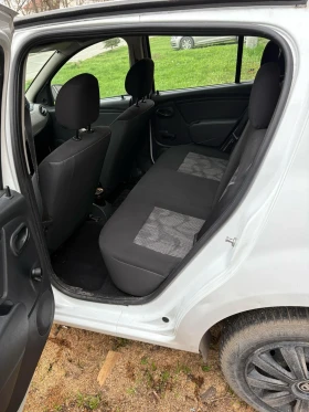 Обява за продажба на Dacia Sandero ~5 600 лв. - изображение 10