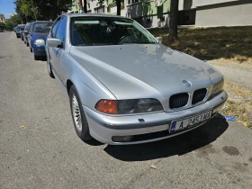  BMW 525