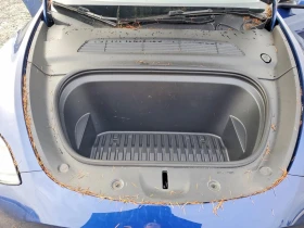 Tesla Model Y AWD* LONG RANGE* КОЖА* ПОДГРЕВИ* ПАНОРАМА*  - 22000 € / 43028.26 лв. - 63247890 12