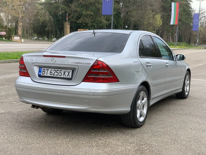 Mercedes-Benz C 200 KOMPRESSOR* Avantgarde* Facelift, снимка 5 - Автомобили и джипове - 40223610