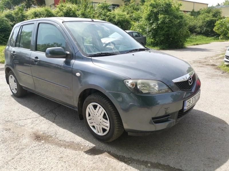 Mazda 2, снимка 2 - Автомобили и джипове - 45791730