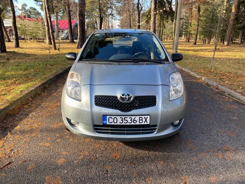 Toyota Yaris 1.3, снимка 1 - Автомобили и джипове - 47469127